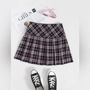 Pink and Black Plaid Pleated Skirt
